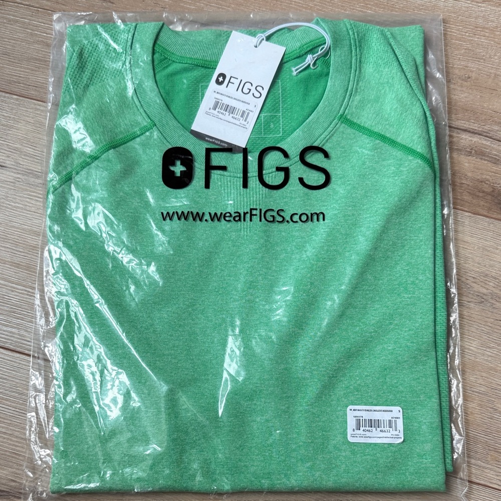 Figs men’s makato seamless long sleeve underscrub